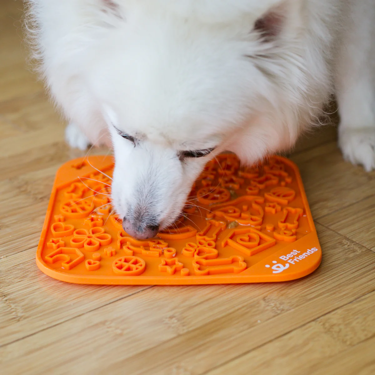 Silicone Lick Mat for Dogs & Cats - Image 5